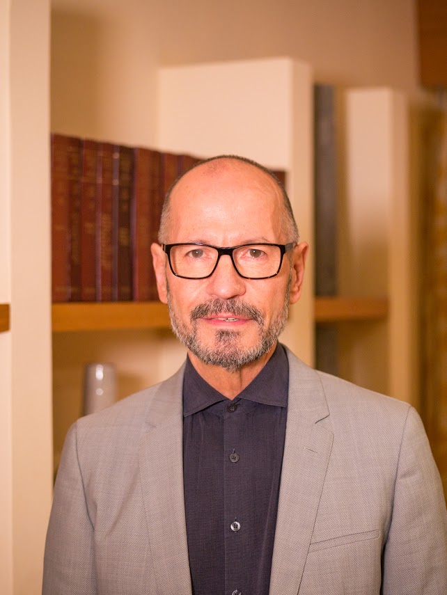 Dr. Waldemar Huenh